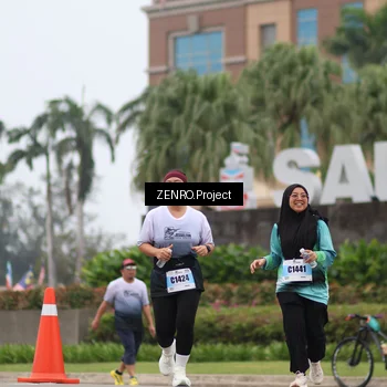 Runner Photo 7245805