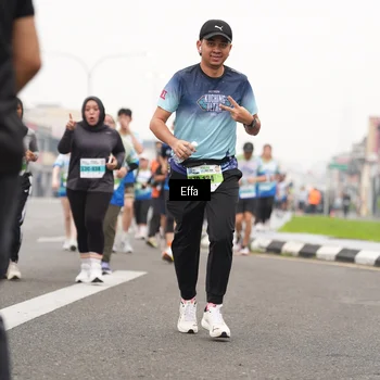 Runner Photo 7245809