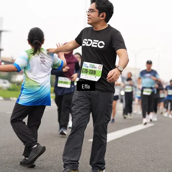 Runner Photo 7245853