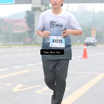 Runner Photo 7245868