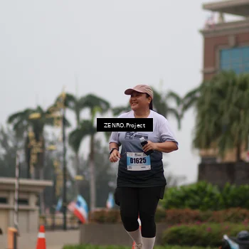Runner Photo 7245890