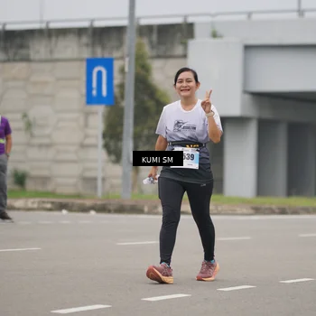 Runner Photo 7245891