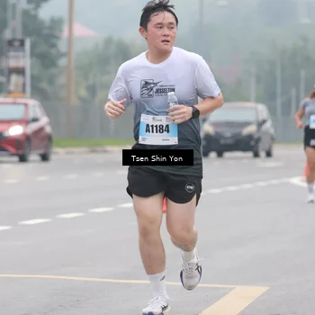 Runner Photo 7245923