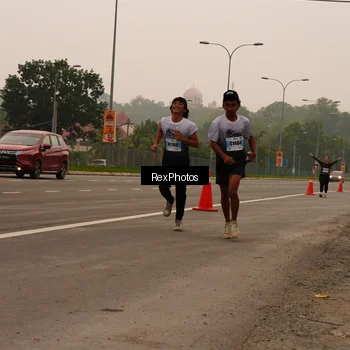 Runner Photo 7245964