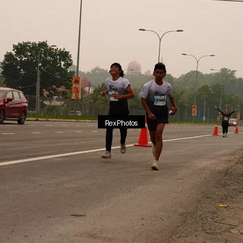 Runner Photo 7245969