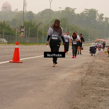 Runner Photo 7246012