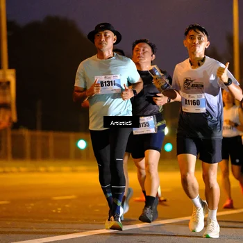 Runner Photo 7246023
