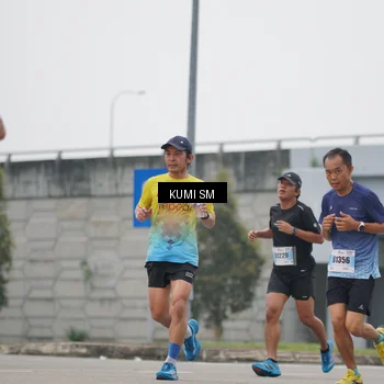 Runner Photo 7246076