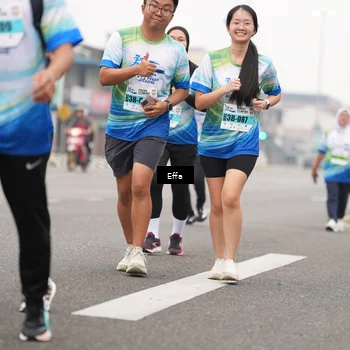 Runner Photo 7246096