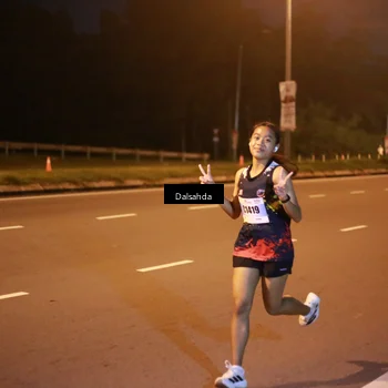 Runner Photo 7246113