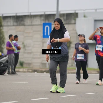 Runner Photo 7246118