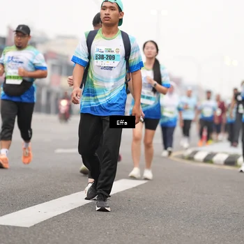 Runner Photo 7246126