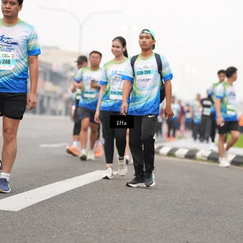 Runner Photo 7246130