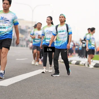 Runner Photo 7246153