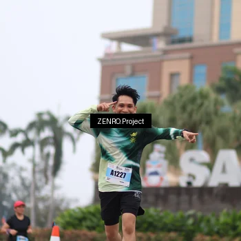 Runner Photo 7246157