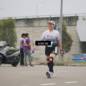 Runner Photo 7246242
