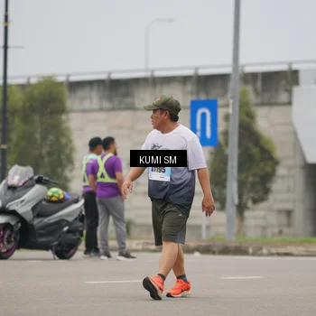 Runner Photo 7246256