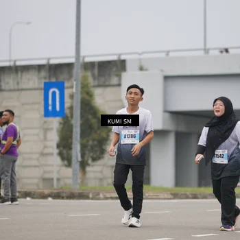 Runner Photo 7246258