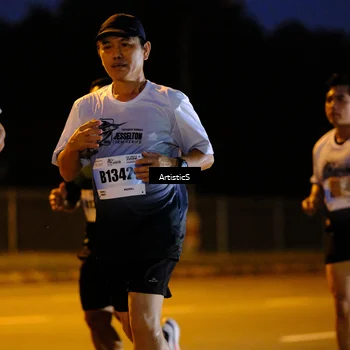 Runner Photo 7246359
