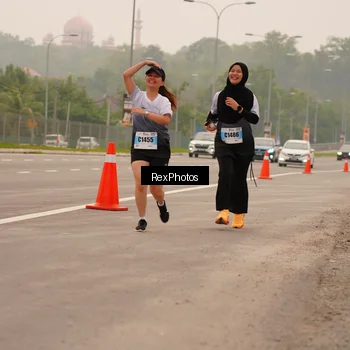Runner Photo 7246409