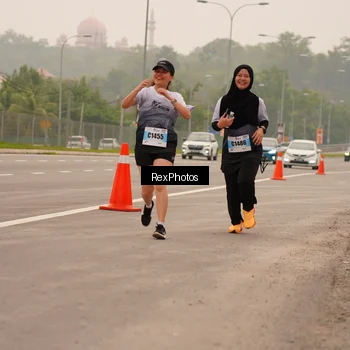 Runner Photo 7246410