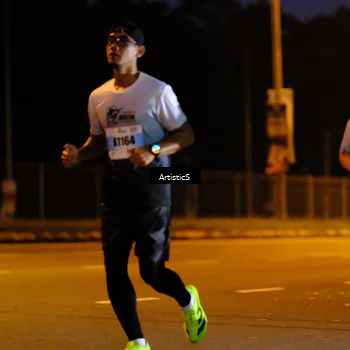 Runner Photo 7246469