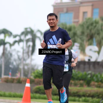 Runner Photo 7246514