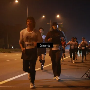 Runner Photo 7246540