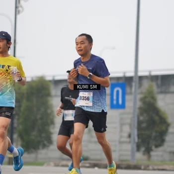 Runner Photo 7246547