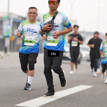 Runner Photo 7246624
