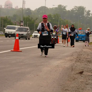 Runner Photo 7246638