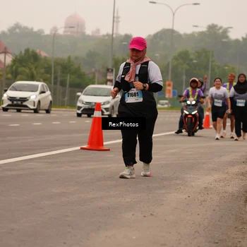 Runner Photo 7246668