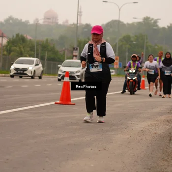 Runner Photo 7246671