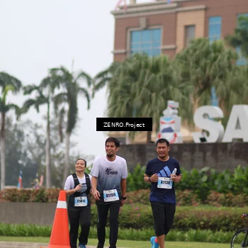 Runner Photo 7246674