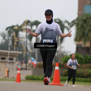 Runner Photo 7246680