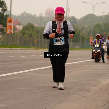 Runner Photo 7246688