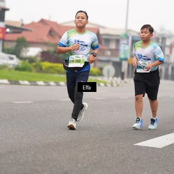 Runner Photo 7246695