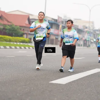 Runner Photo 7246698