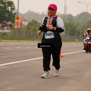Runner Photo 7246705