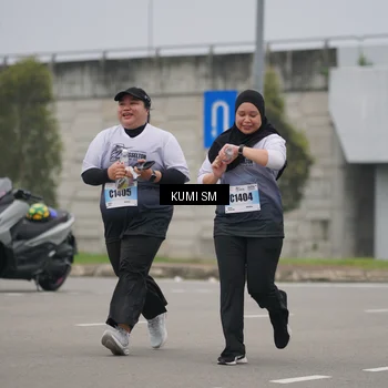 Runner Photo 7246711