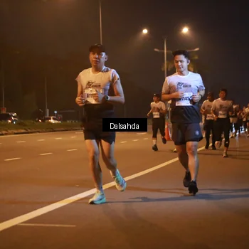 Runner Photo 7246756