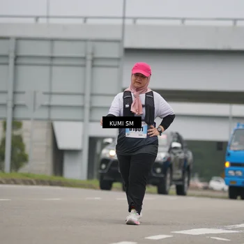 Runner Photo 7246799