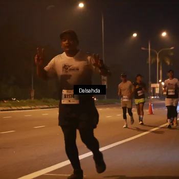 Runner Photo 7246810