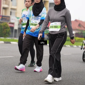 Runner Photo 7246833