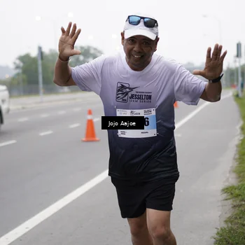 Runner Photo 7246843