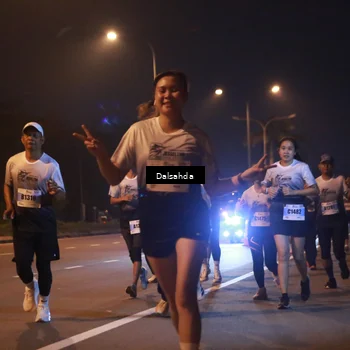 Runner Photo 7246873