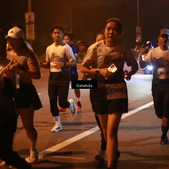 Runner Photo 7246877