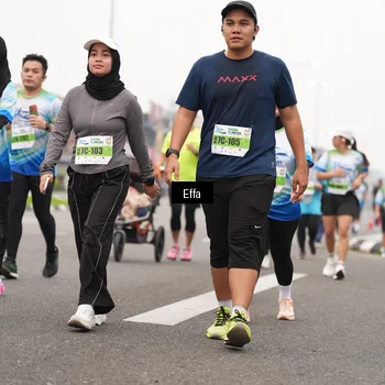 Runner Photo 7246878