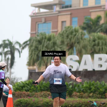Runner Photo 7246898