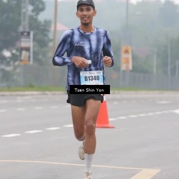 Runner Photo 7246900